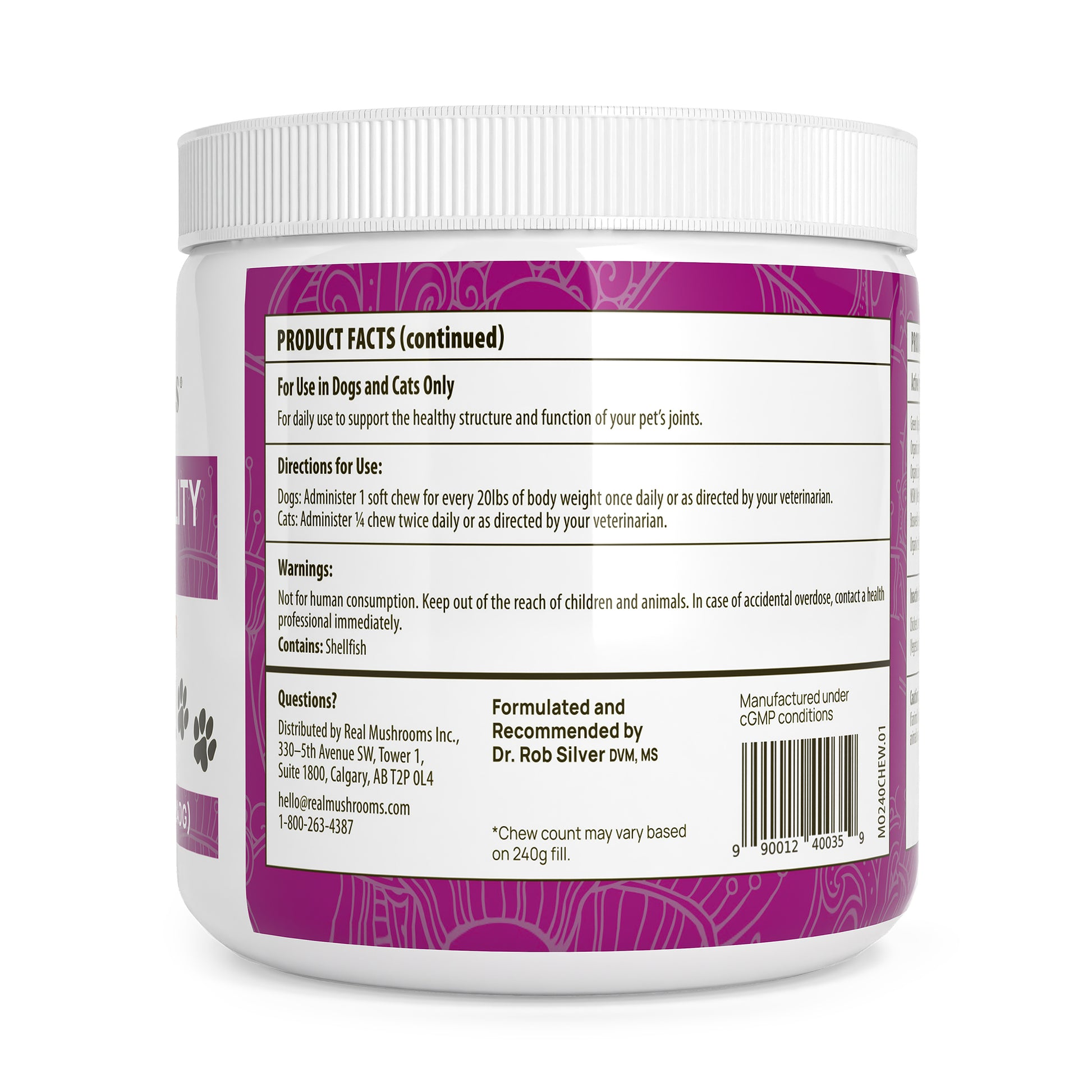 The Mushroom Mobility Pet Chews by Real Mushrooms come in a plastic container featuring a product facts label with usage instructions for dogs and cats, storage warnings, and contact details. Formulated by Dr. Rob Silver with natural ingredients to support joint health using mushroom beta-glucans.